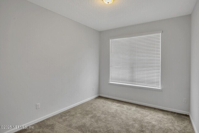 Building Photo - 133 Leeward Island Dr
