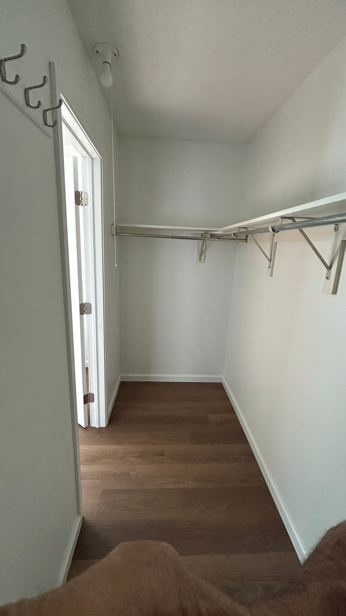 walk in closet - 4765 Drayton Rd