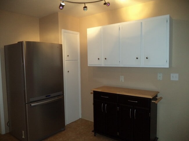 Building Photo - 26 Leamer Ct