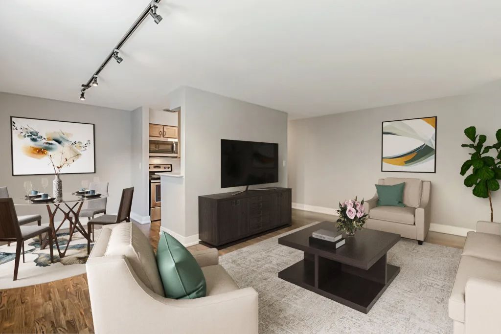 Building Photo - 6725 N Sheridan Rd