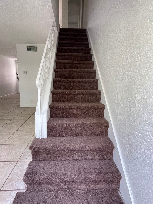 Building Photo - 821 NW 46th Ave