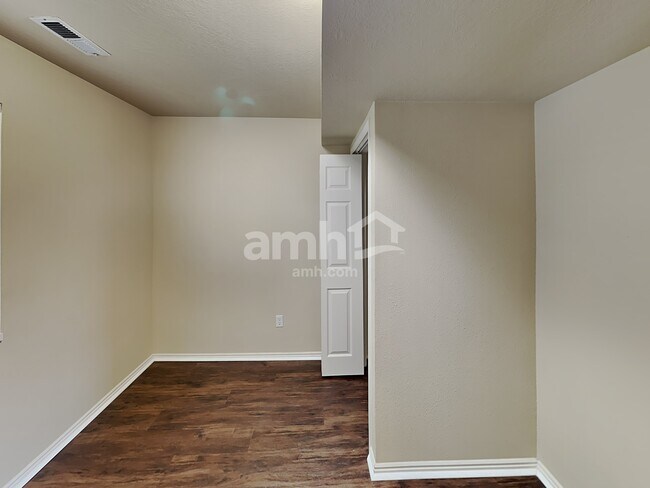 Building Photo - 13079 S 2900 W