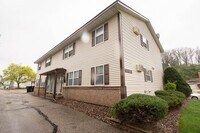 Building Photo - 2228-2234 2nd St SW