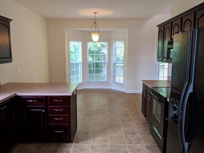 Building Photo - CANE RIDGE MOVE IN SPECIAL - FIRST MONTH F...