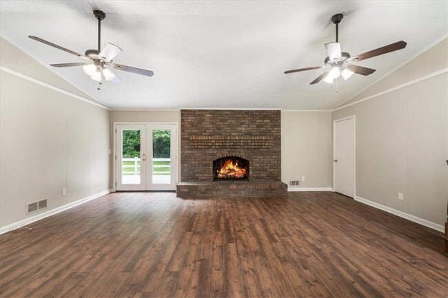 Building Photo - 5146 Bramblewood Dr