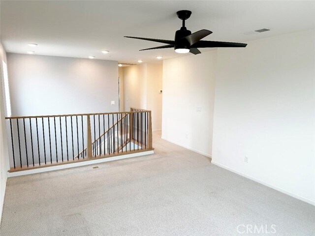 Building Photo - 229 Paddock Ln