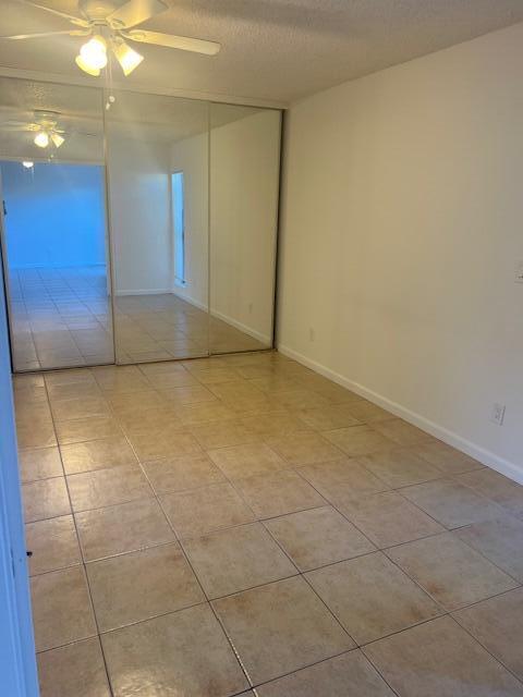 Building Photo - 641 Executive Center Dr