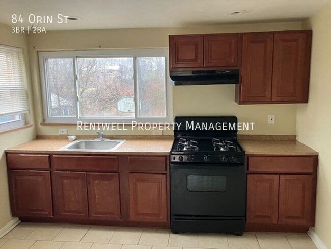 Building Photo - 84 Orin St