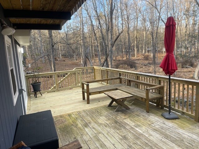 Building Photo - 131 Rabbit Ct