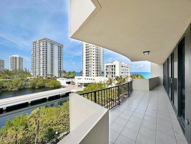 Building Photo - 4200 N Ocean Dr