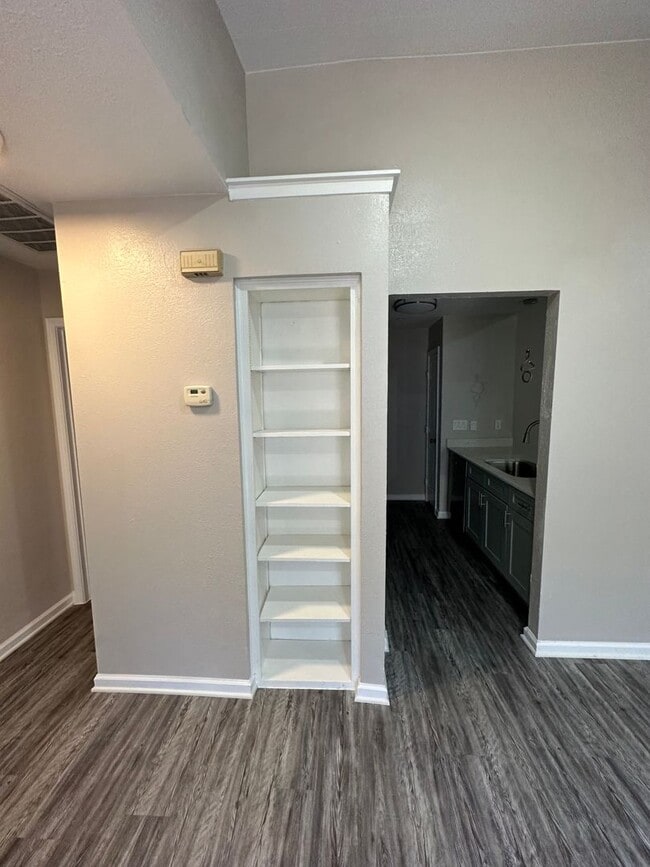 Building Photo - Heier Properties (4406 Limewood Ct)