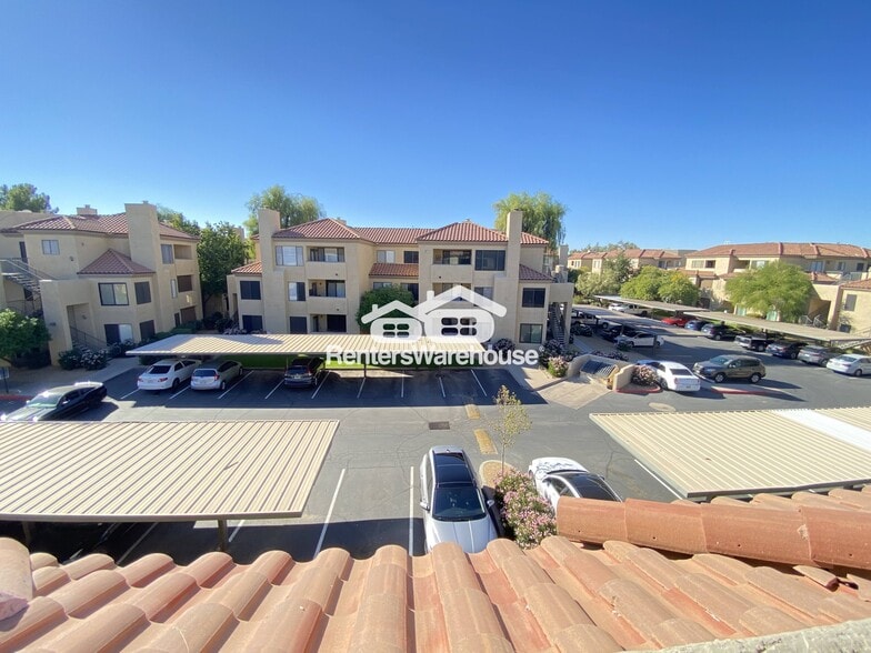 Building Photo - 4925 E Desert Cove Ave