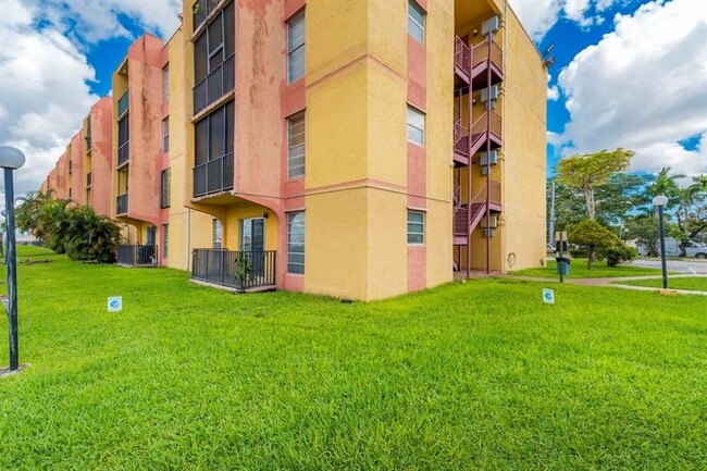 Building Photo - 4707 NW 7th St