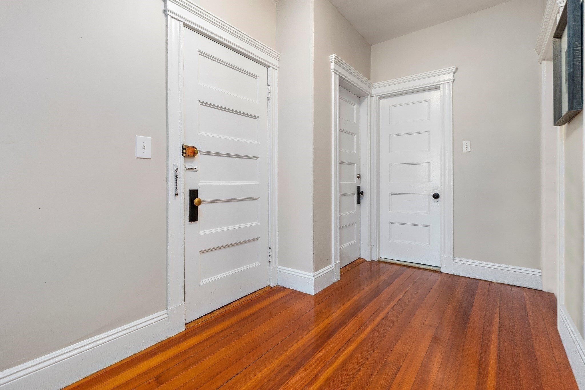 Building Photo - 1805 Beacon St