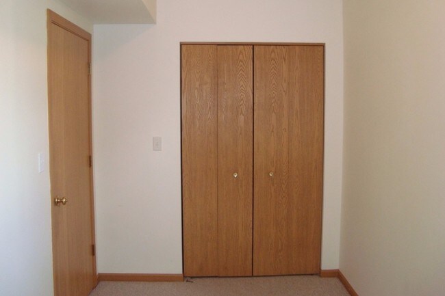 Bedroom - 2212 W 21st Pl