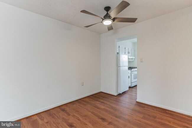 Building Photo - 10177 Irongate Way