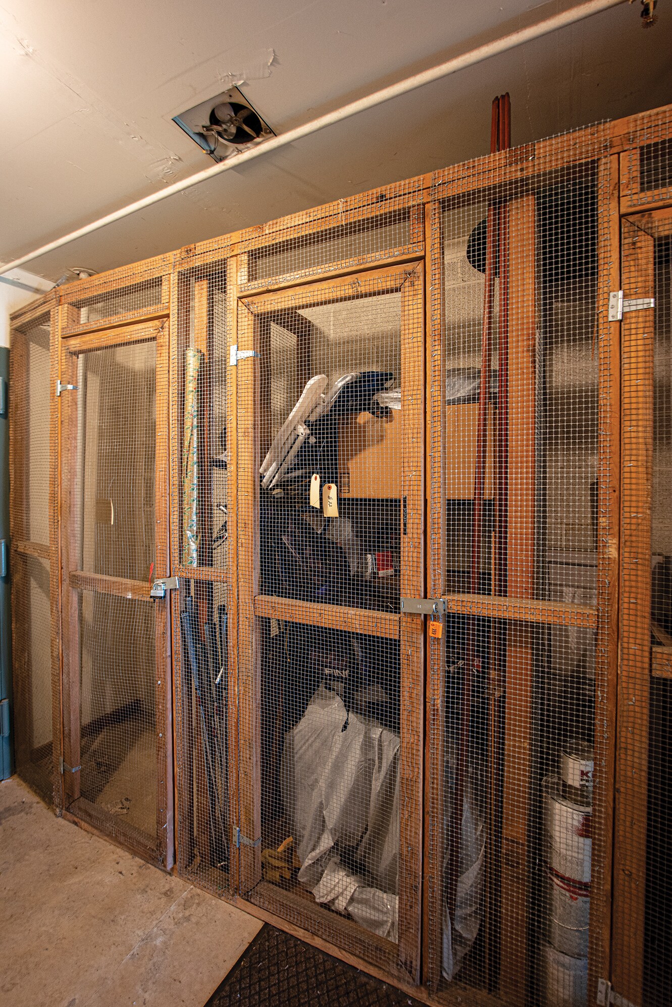 Building Photo - 2037 Royal Fern Ct
