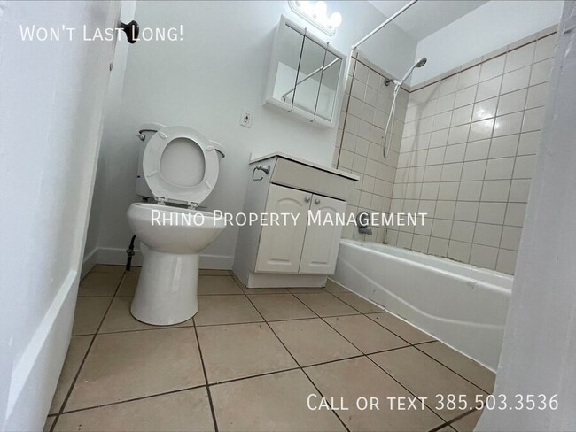 Building Photo - 1144 S 200 E