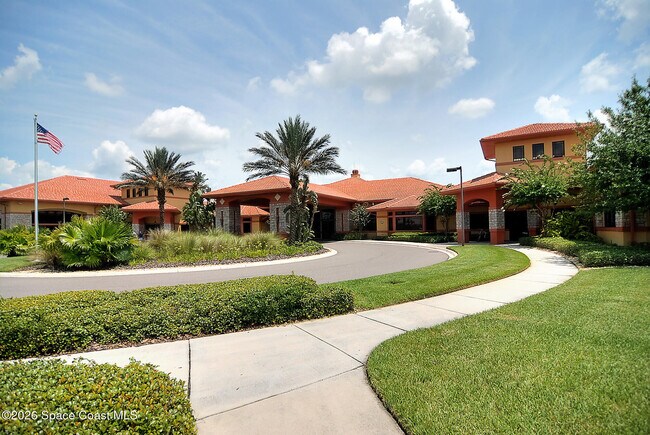 Building Photo - 6848 Toland Dr