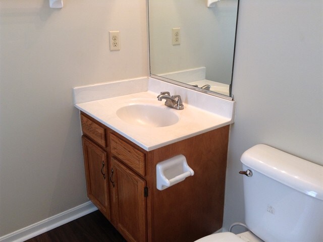 Building Photo - 60 Remington Ct