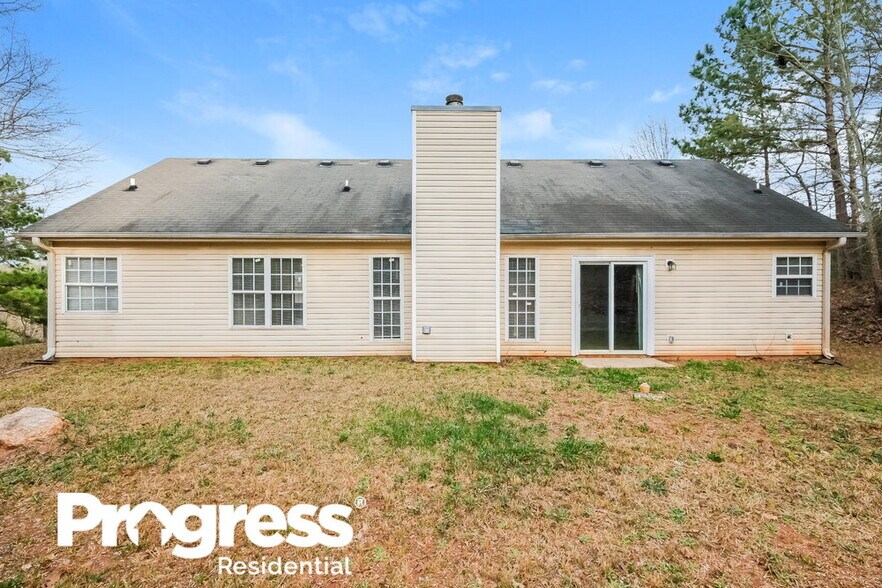 Building Photo - 458 Old Tree Dr