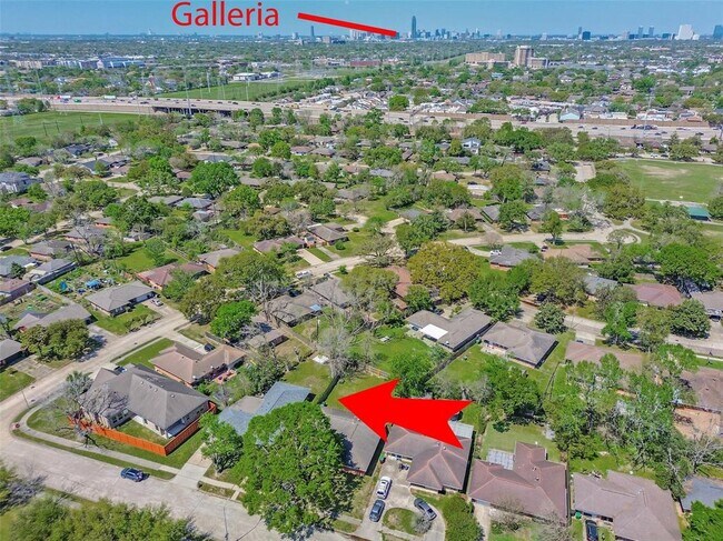 Building Photo - 4074 Cheena Dr
