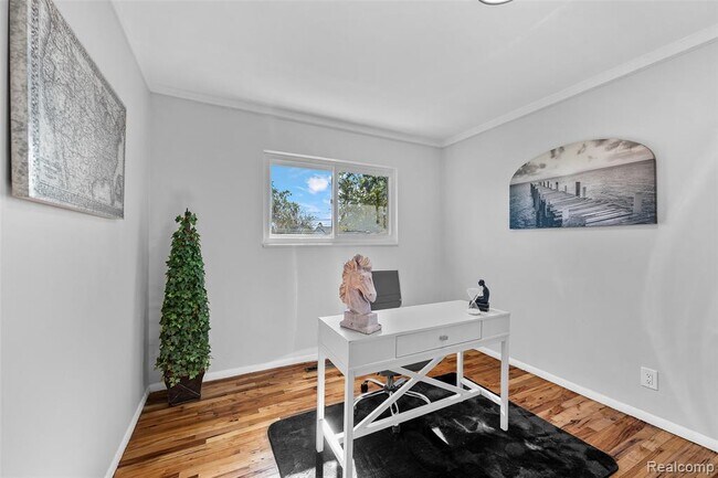 Building Photo - 2268 Serra Dr