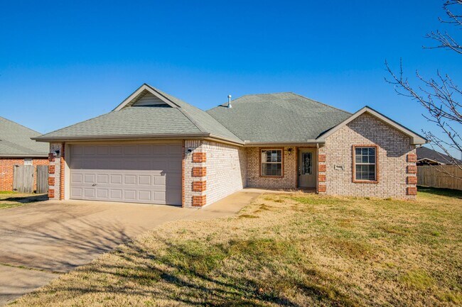Building Photo - ***541 Tamarron Drive***