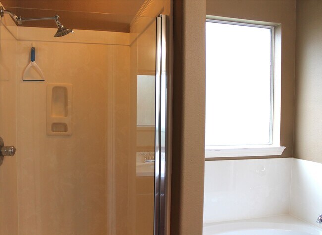 Building Photo - 3643 Rocky Ledge Ln