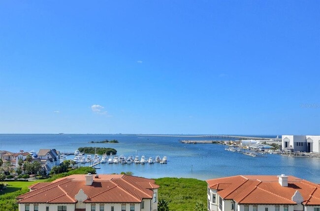 Building Photo - 5823 Bowen Daniel Dr