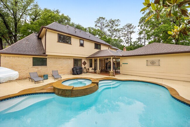 Building Photo - 12914 Ivyforest Dr