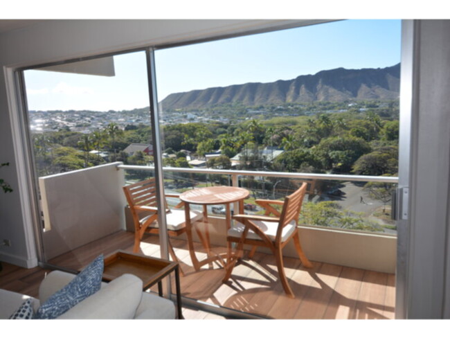 Primary Photo - Parkview Luxury in Paradise 2/2/1 with Oce...
