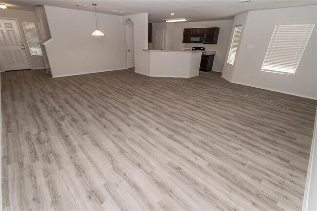 Building Photo - 25238 Sanitas Valley Dr