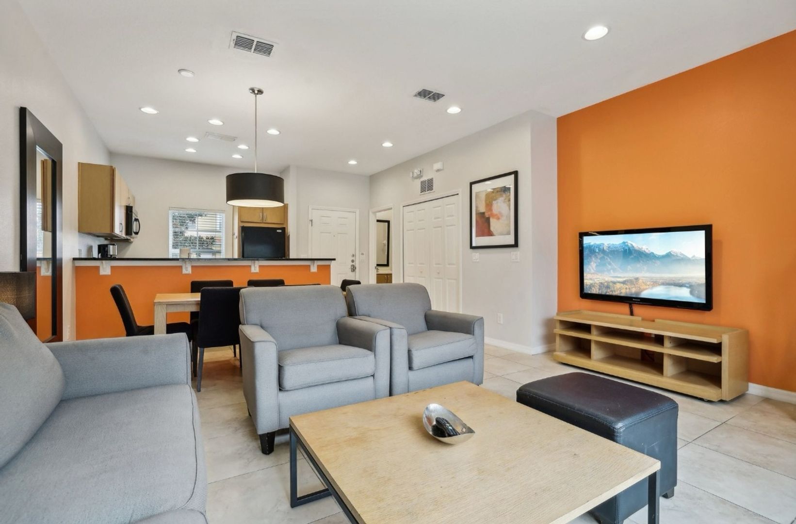 Building Photo - 3004 Bird of Paradise Ln