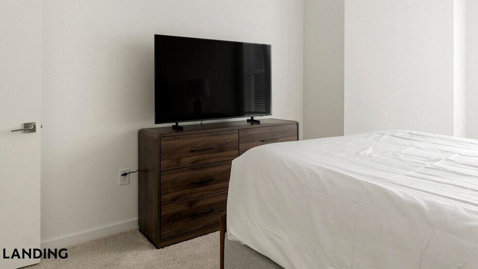 Building Photo - 2110 Birkhall St