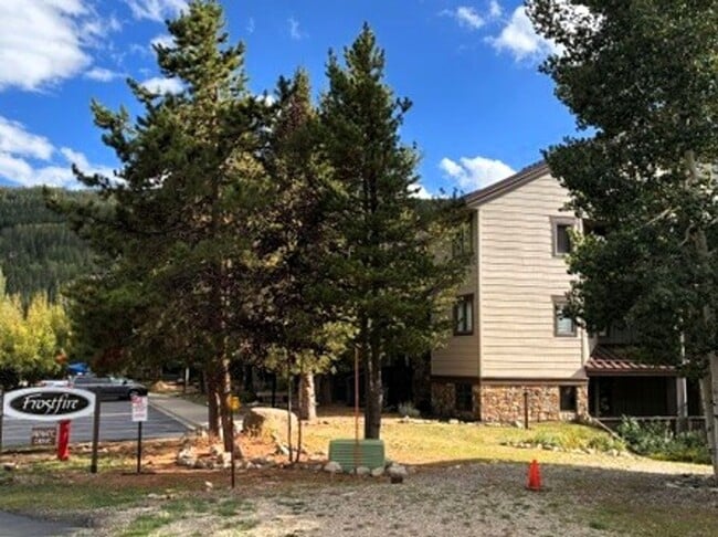 Building Photo - 1653 Oro Grande Dr