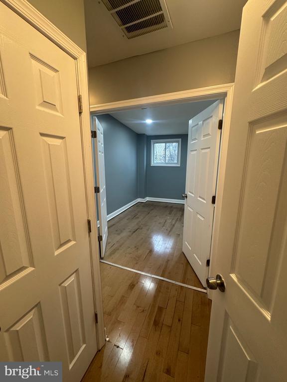 Building Photo - 3221 Lyndale Ave