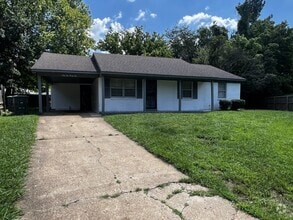 Building Photo - 3424 Gladstone Cove