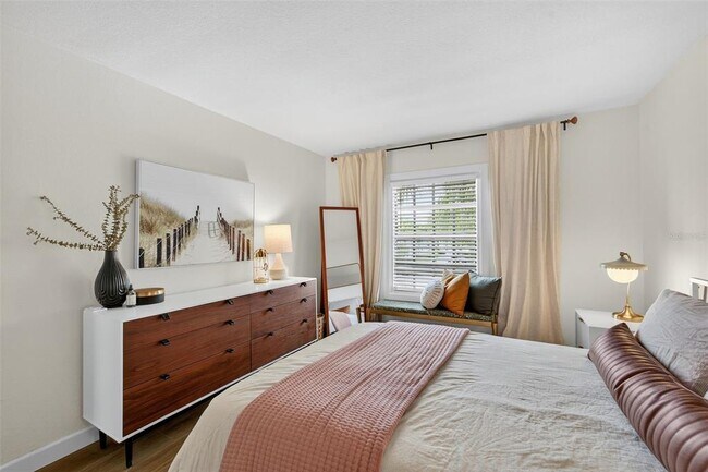 Building Photo - 5153 Salmon Dr SE