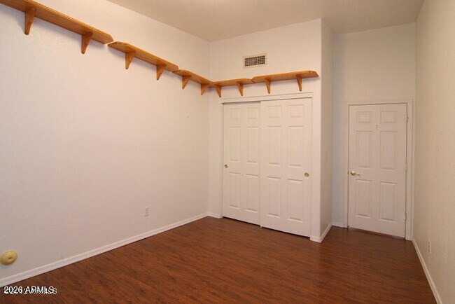 Building Photo - 12054 S 44th St
