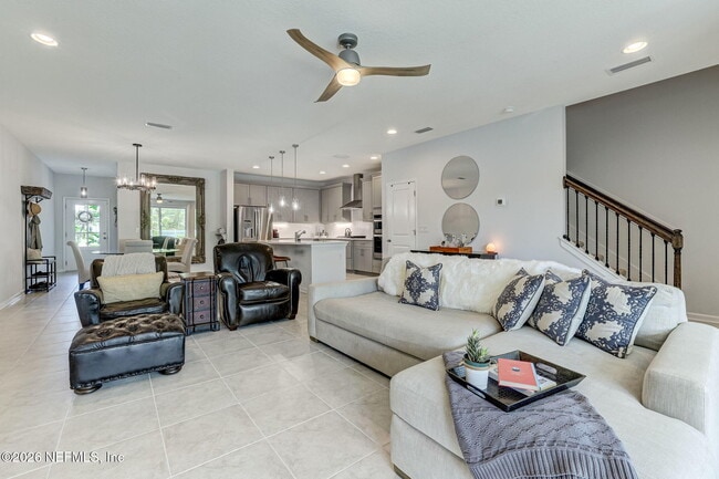 Building Photo - 124 Pine Bluff Dr