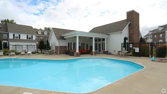 Building Photo - Polaris Area Townhomes