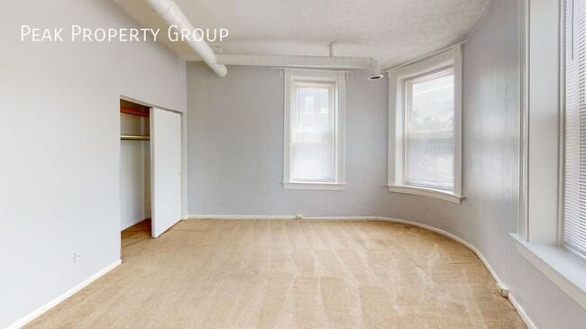 Building Photo - Generous 2 bedroom in the heart of East Wa...