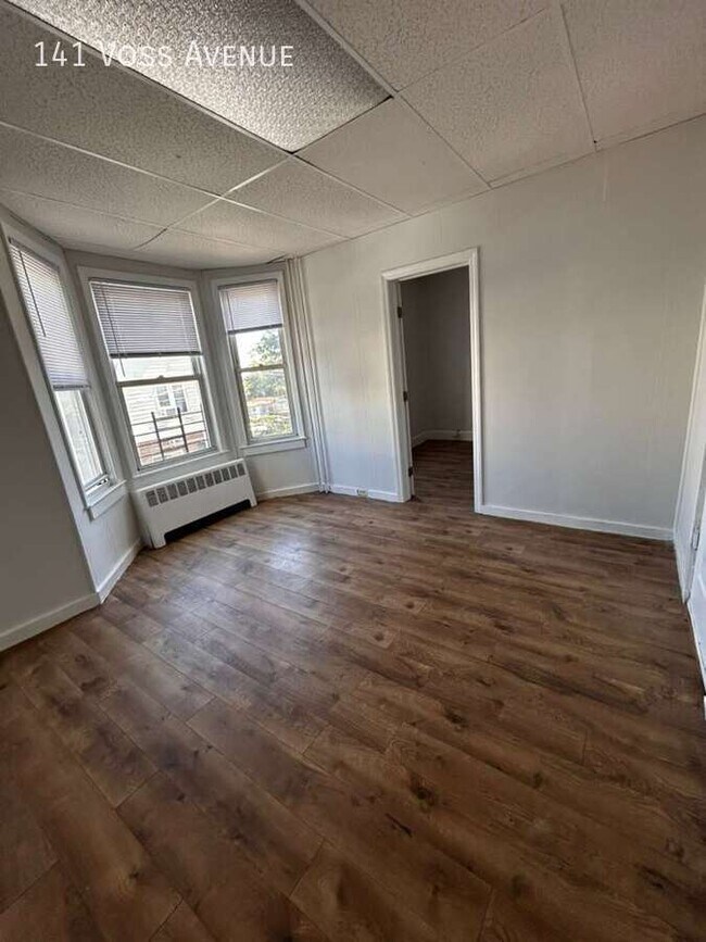 Building Photo - 141 Voss Ave