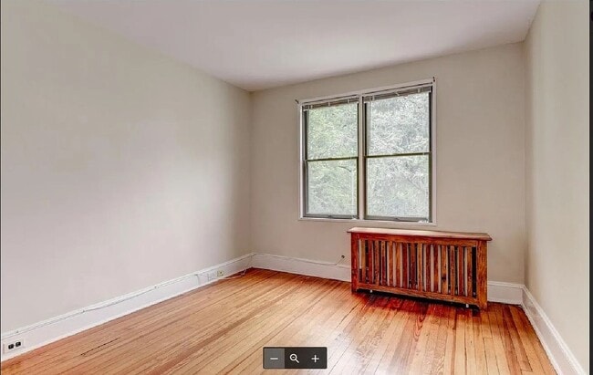 Building Photo - Charming 6-Bedroom Georgetown Rowhouse wit...
