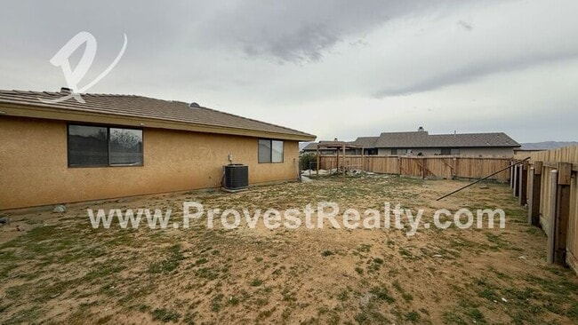 Building Photo - 14498 Amador Ct