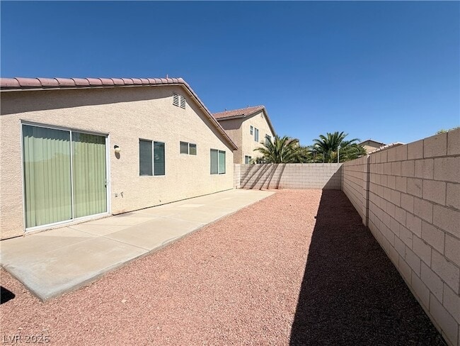 Building Photo - 5366 S Conquistador St