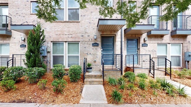 Building Photo - 3804 Sky Haven Dr