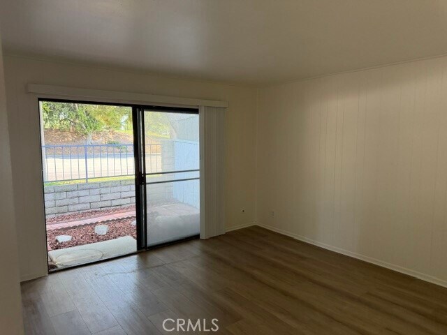 Building Photo - 2324 Raintree Dr