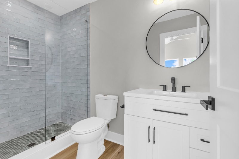 Building Photo - 2007 Arbutus Ave